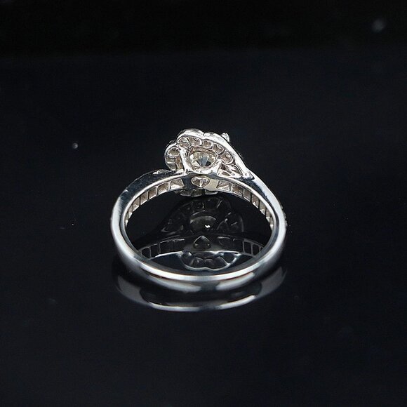 16867 Hearts On Fire 18K White Gold 0.79ct VS2 Round Diamond Engagement Ring - Picture 10 of 10